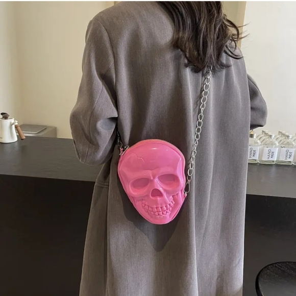 Skull Head Crossbody Bag - Picture 10 of 11